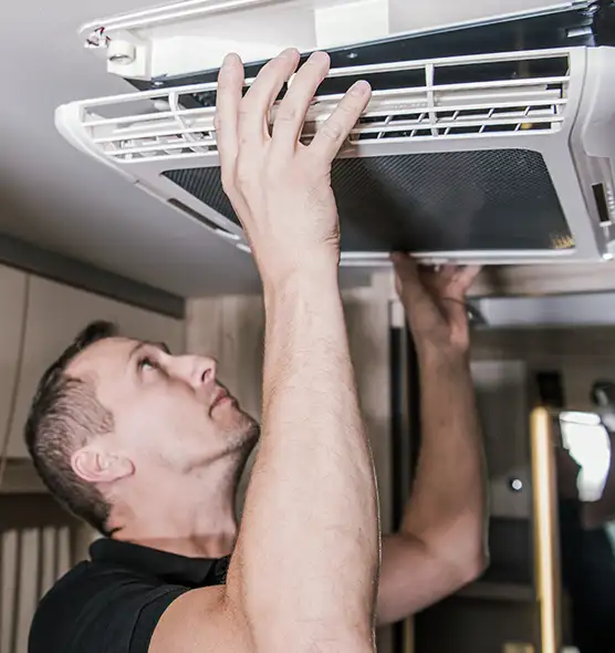  Professional Licensed And Insured Cleaners in Palm Springs, FL